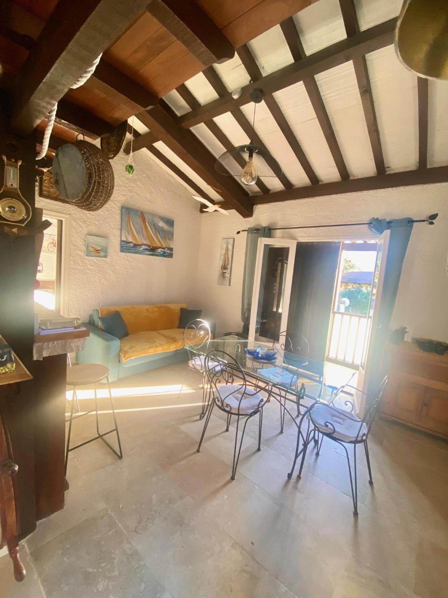 Tres Bel Appartement Les Pieds Dans L'Eau Апьето Экстерьер фото